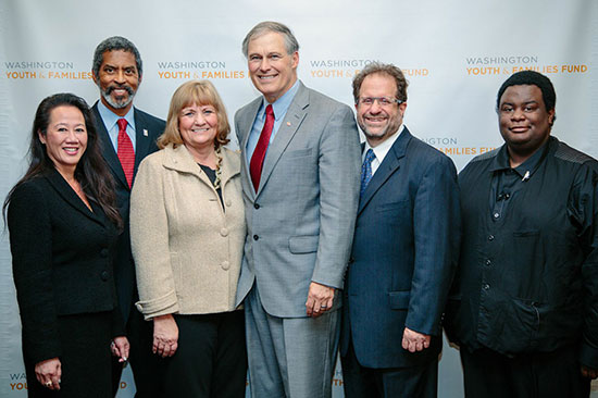 picture of governor jay inslee in Seattle Culinary Academy